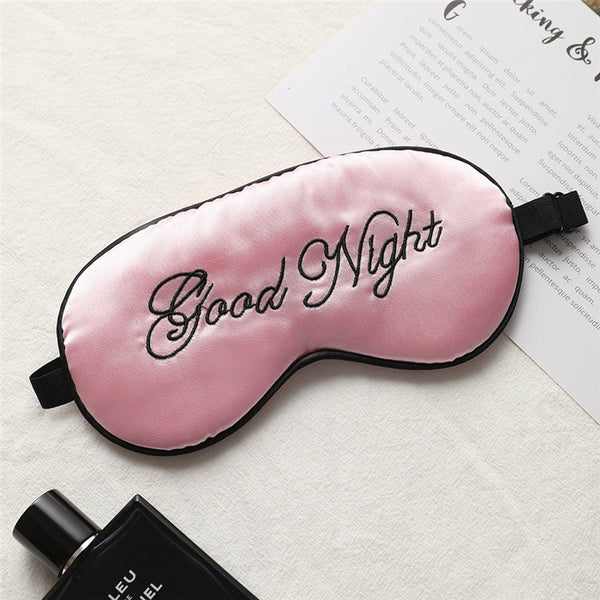 Masque de nuit rose