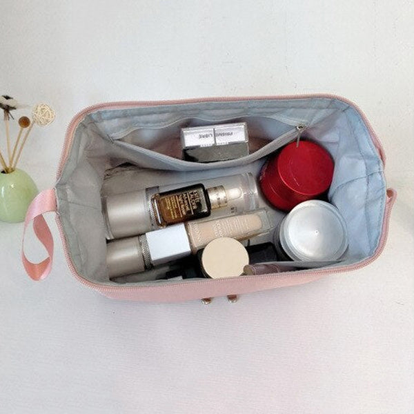 Trousse de toilette femme grand format